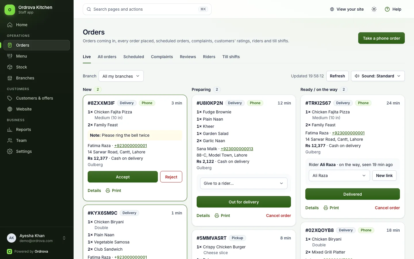 The kitchen board in the staff app: new, preparing and ready or on-the-way orders with their items, notes, a rider on the way and one-tap buttons.